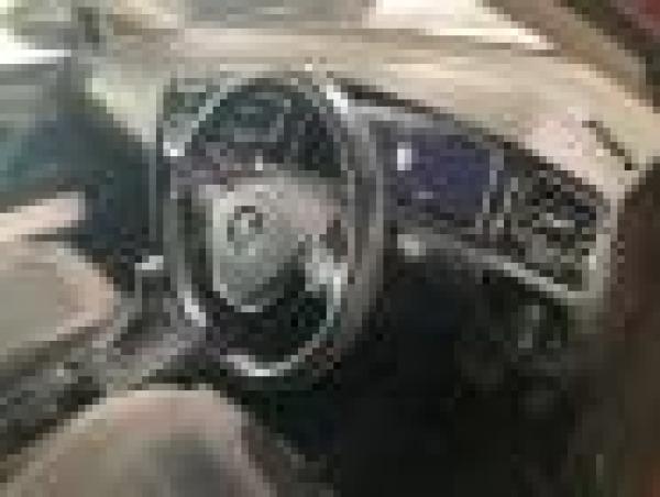 Volkswagen Golf TSI High Line