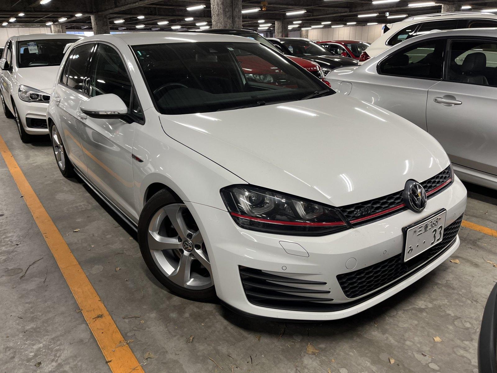 Volkswagen GOLF GTI 2.0