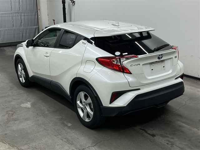 Toyota C-HR S