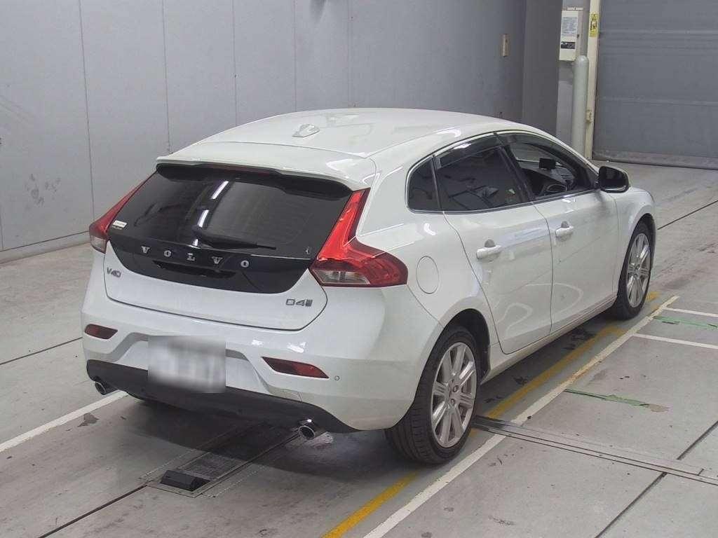 Volvo V40 D4 ｲﾝｽｸﾘﾌﾟｼｮﾝ