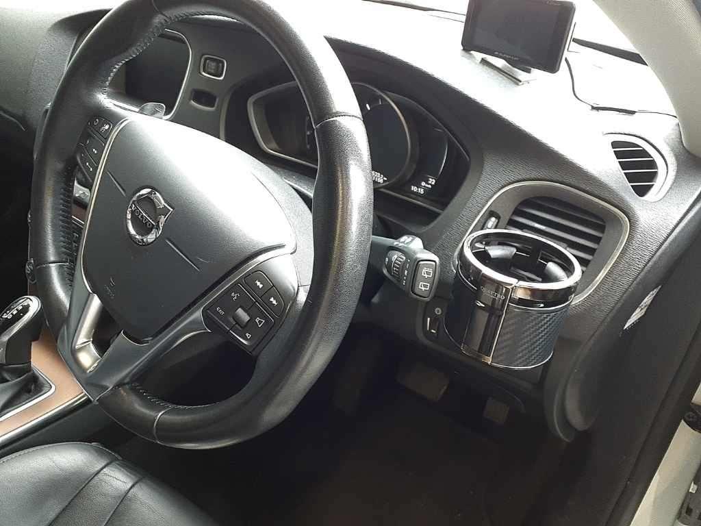 Volvo V40 D4 ｲﾝｽｸﾘﾌﾟｼｮﾝ