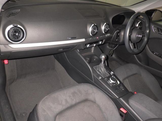 Audi A3 A3 SB 30TFSI Safety P