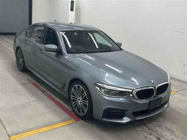 BMW 5 Series 523d_M Sports
