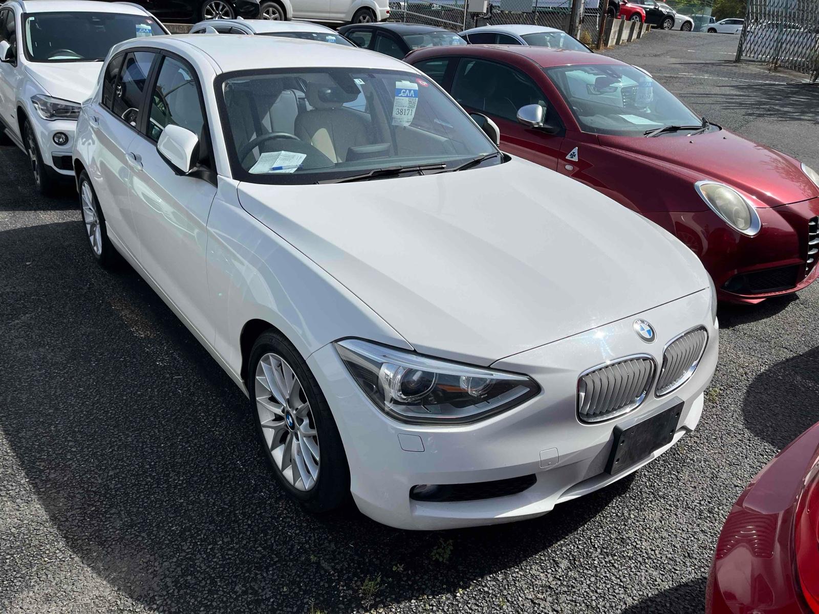 BMW 1 Series 116IFASHONIS MANY