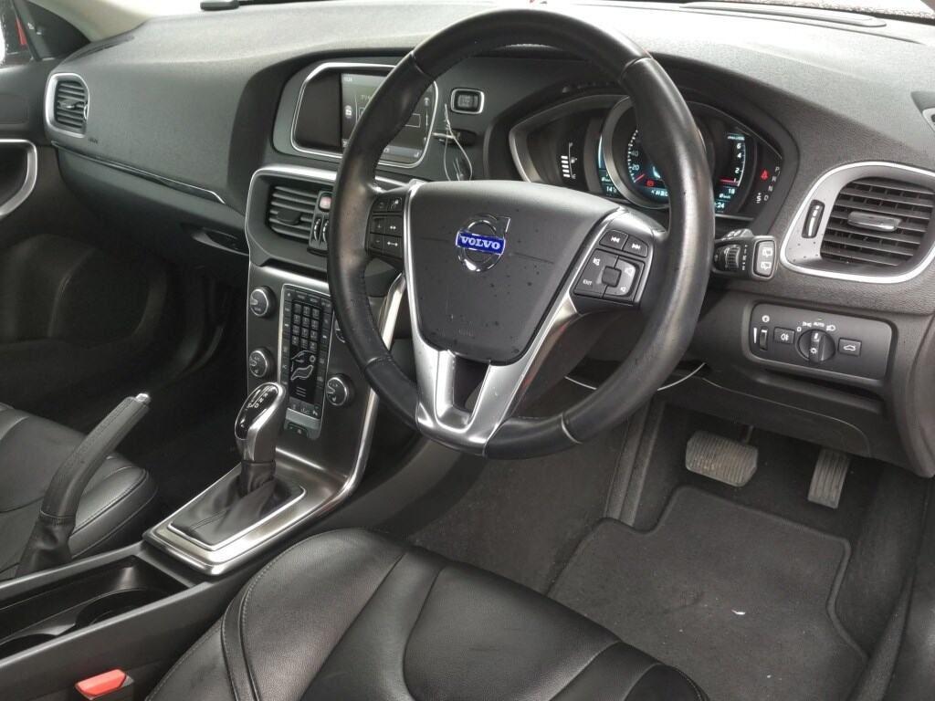 Volvo V40 T4