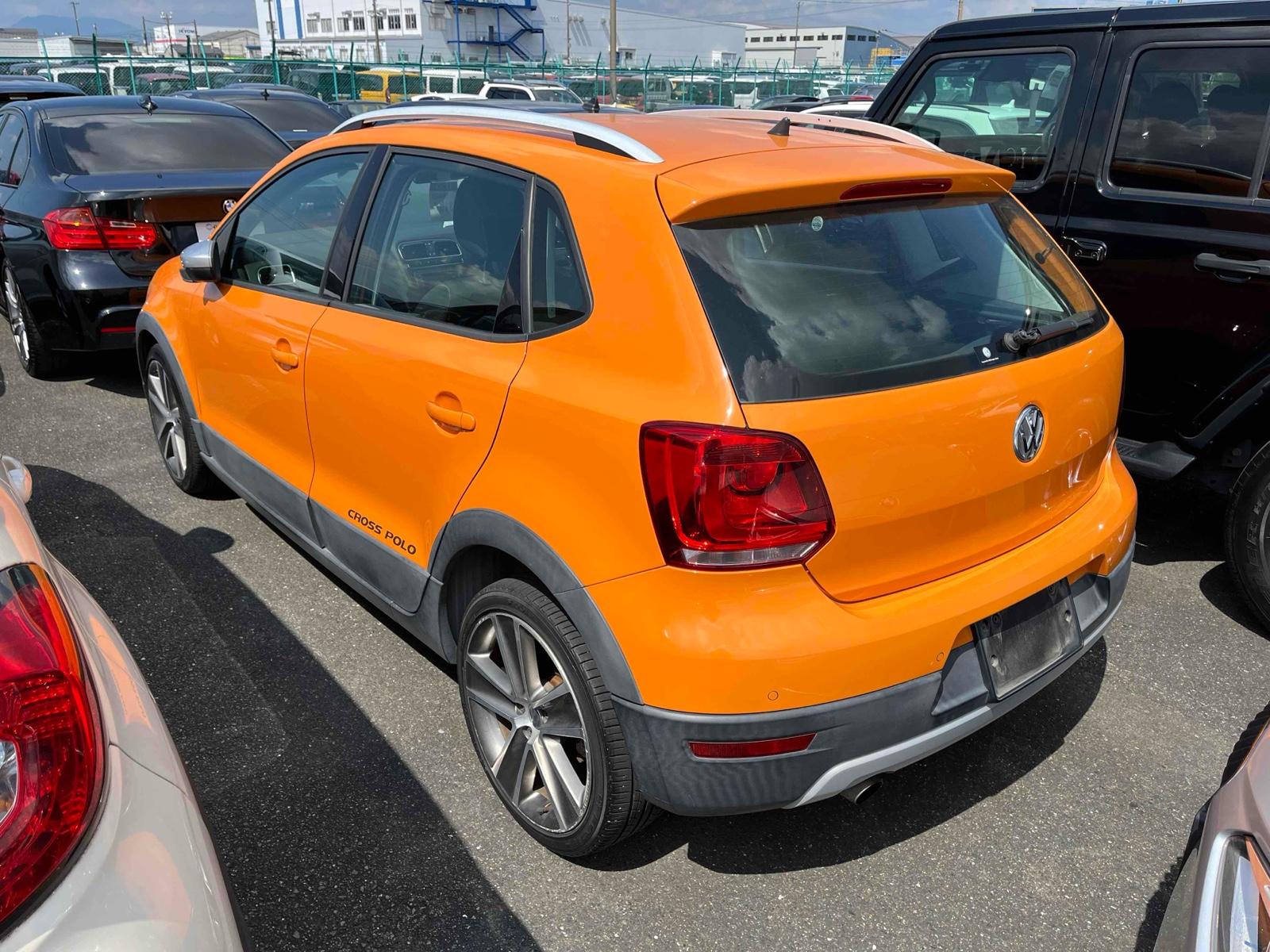 Volkswagen POLO 5D CROSS POLO