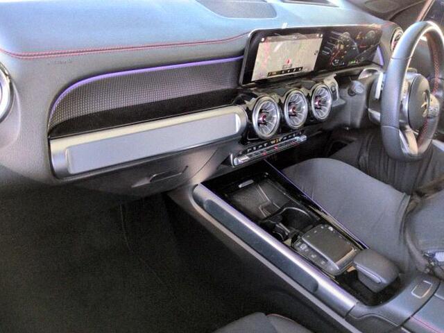 Mercedes-Benz Eqb 4wd OTHERS