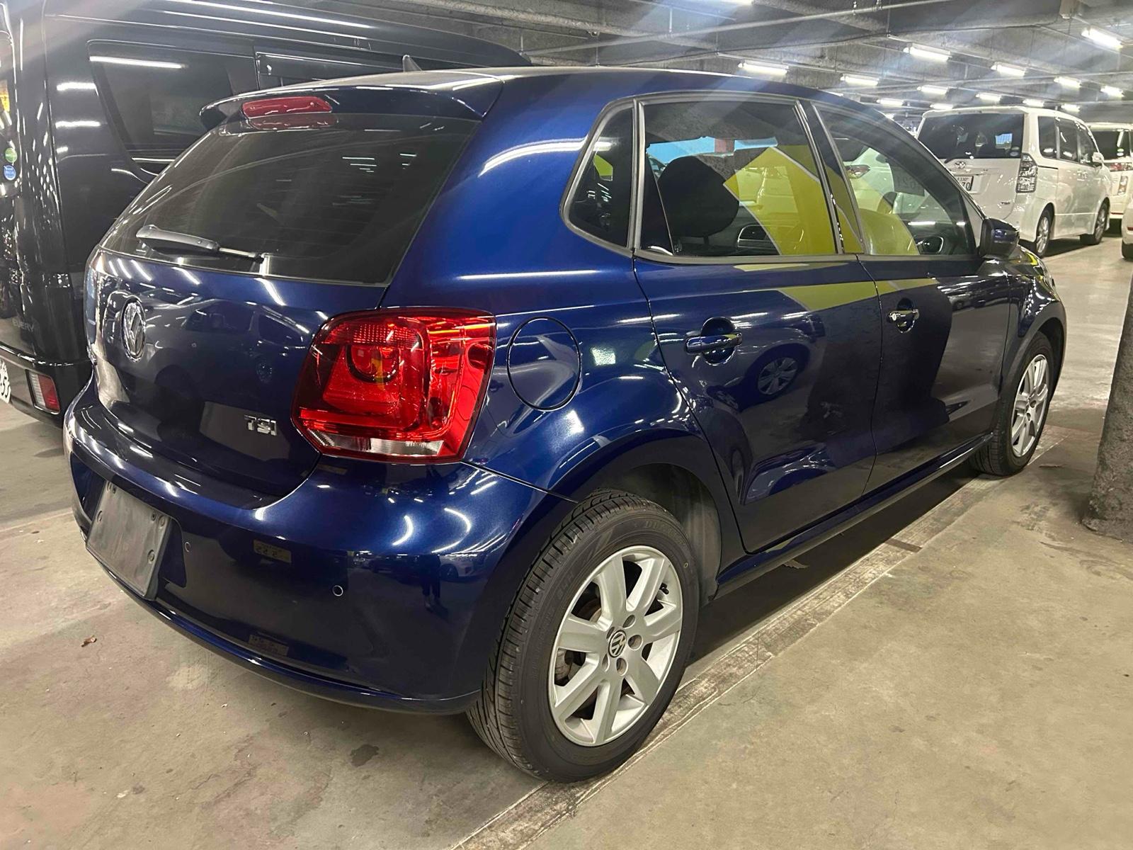 Volkswagen Polo TSI HIGH LINE