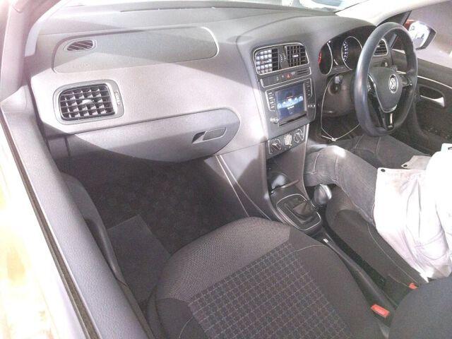 Volkswagen Polo TSI COMFORT LINE