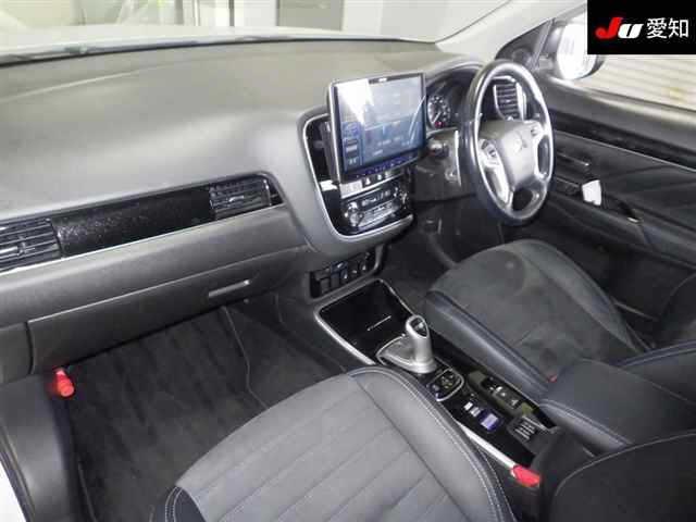 Mitsubishi Outlander Phev G 4WD