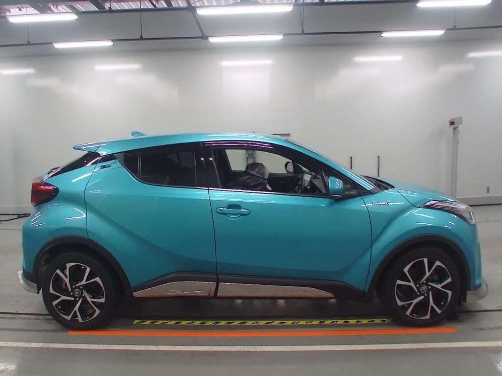 Toyota C-HR G