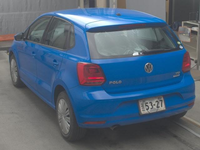 Volkswagen Polo TSIｺﾝﾌｫｰﾄﾗｲﾝ