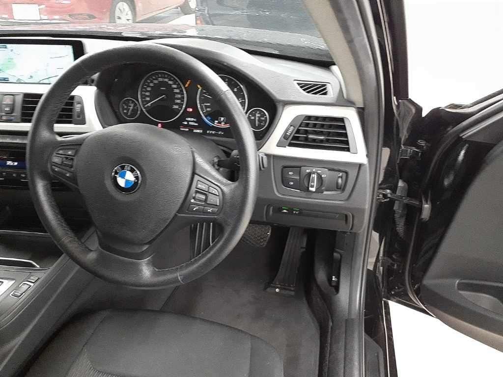 BMW 3 Series 320d