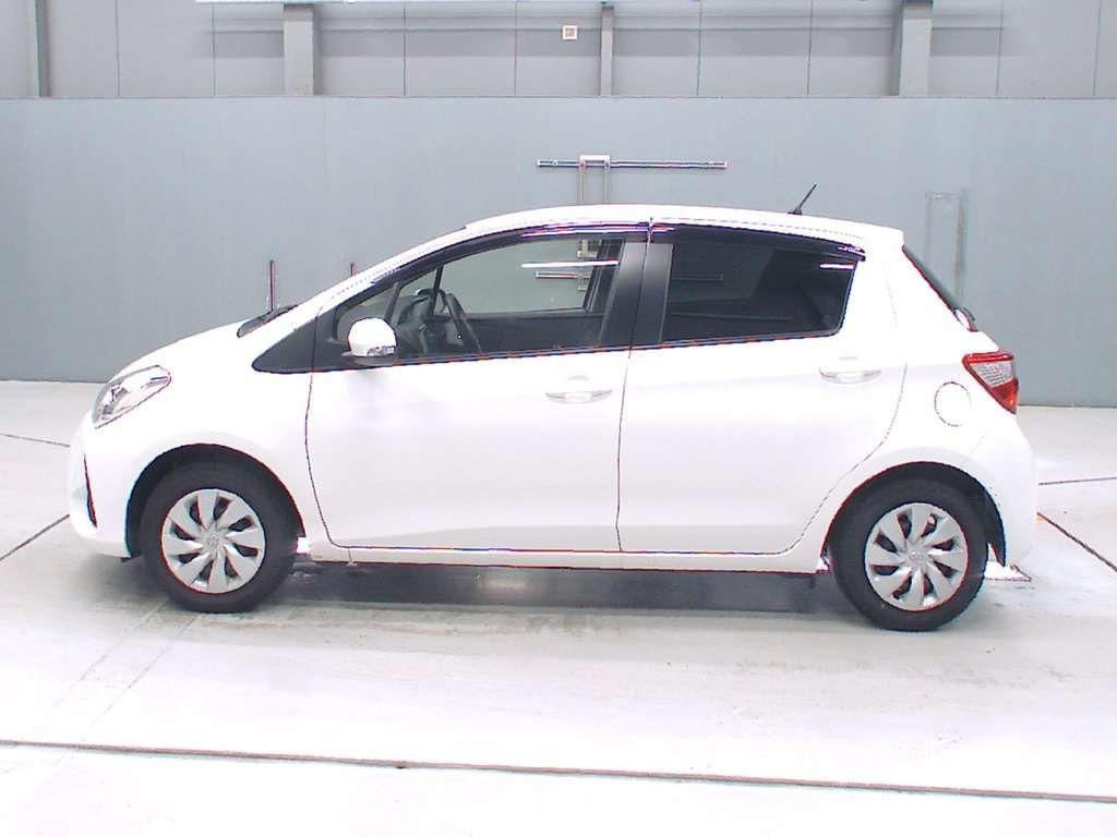 Toyota Vitz F