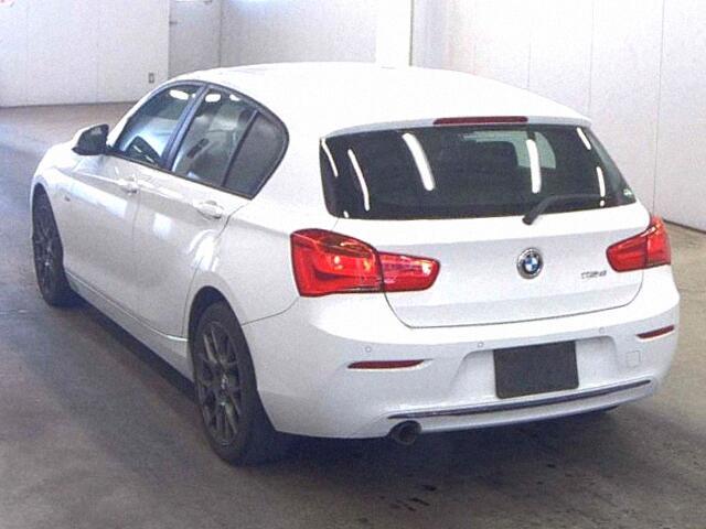 BMW 1 Series 5d 118D STYLE