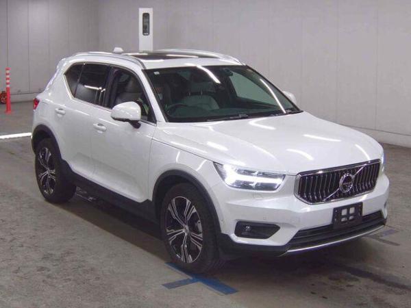 Volvo XC40 RECHARGE PLUG-IN HYBRID T5 INS