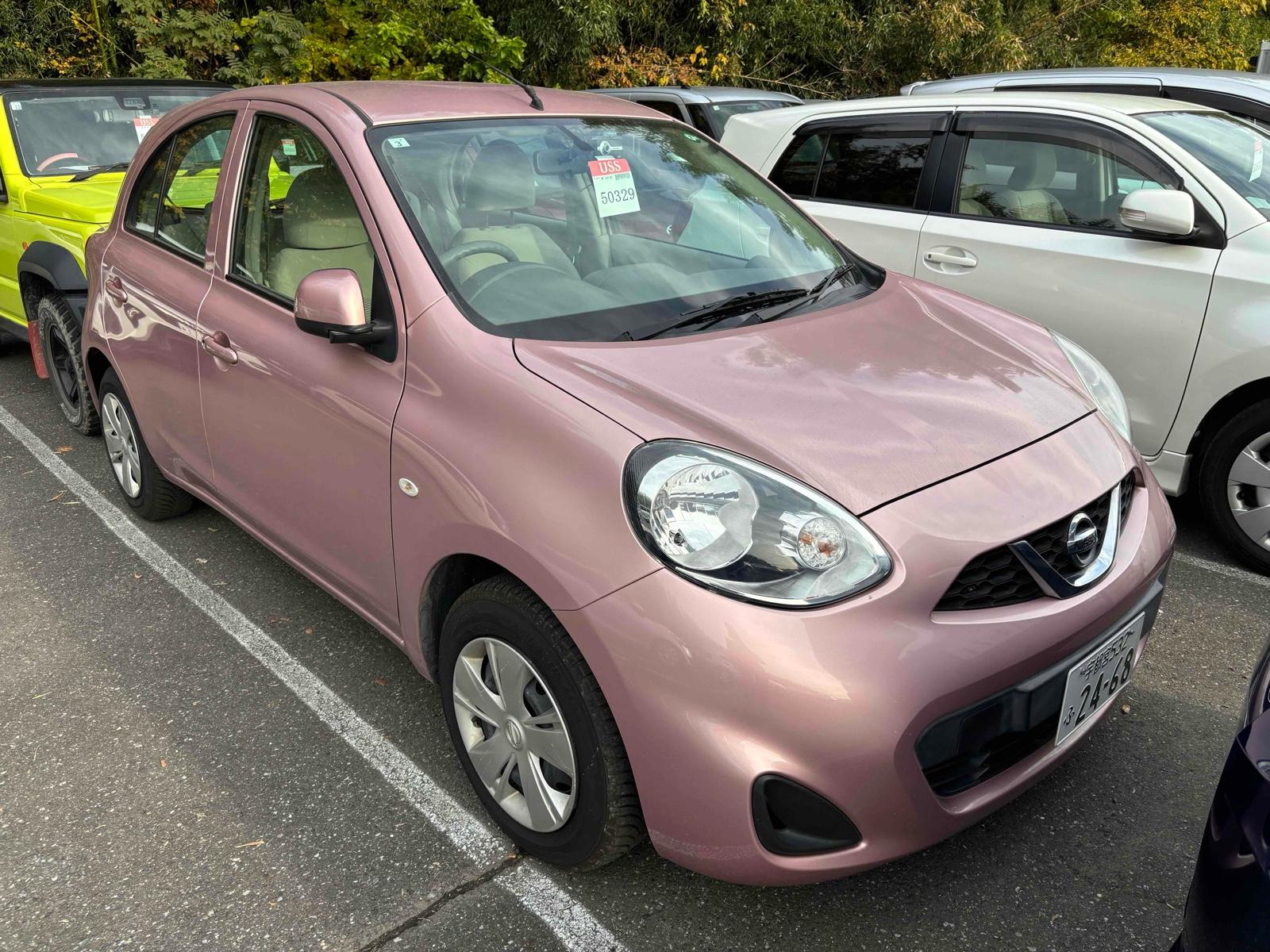 Nissan MARCH 5D X
