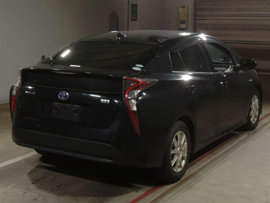 Toyota Prius  S SAFETY PLUS