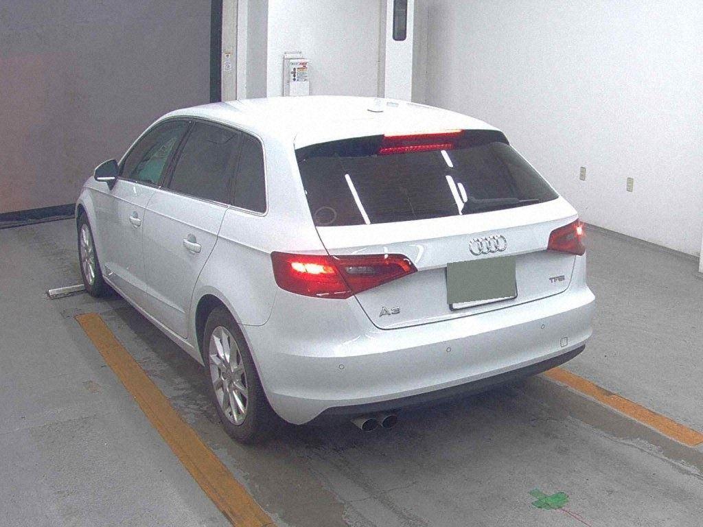 Audi A3 4