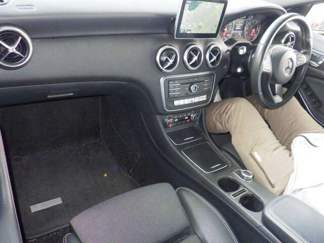 Mercedes-Benz A Class A180