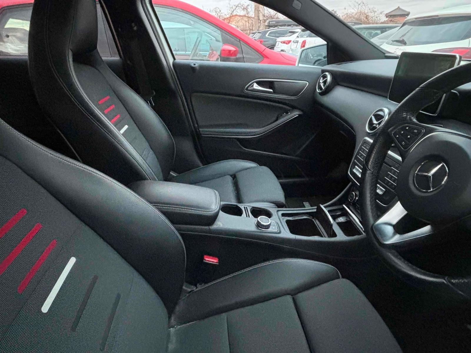 Mercedes-Benz A Class A180