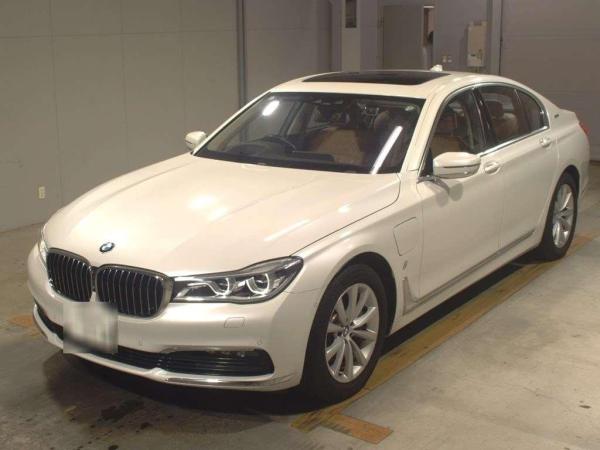 BMW 7 Series 740e iﾊﾟﾌｫｰﾏﾝｽ