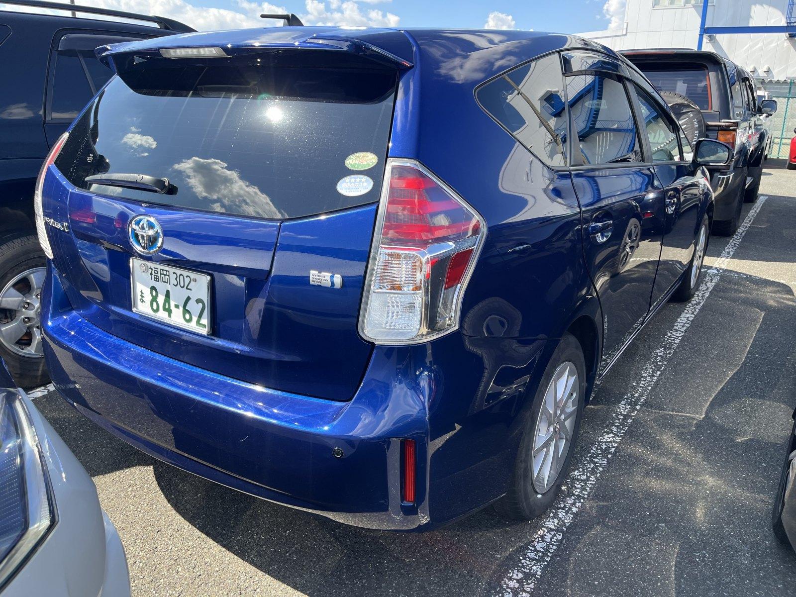 Toyota Prius ALPHA S