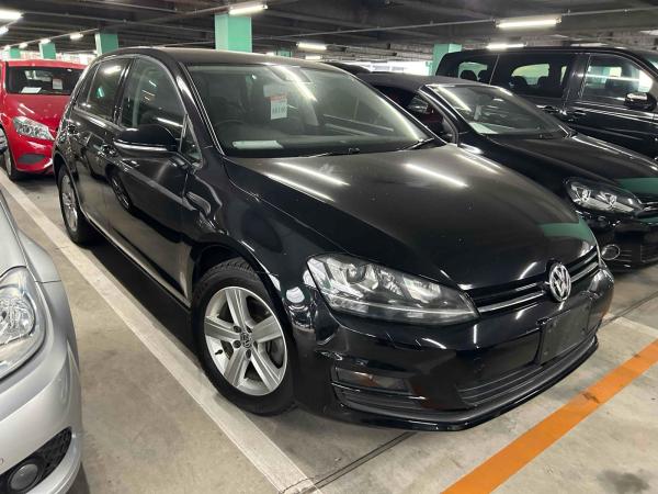 Volkswagen GOLF 5D TSI COMFORT LINE