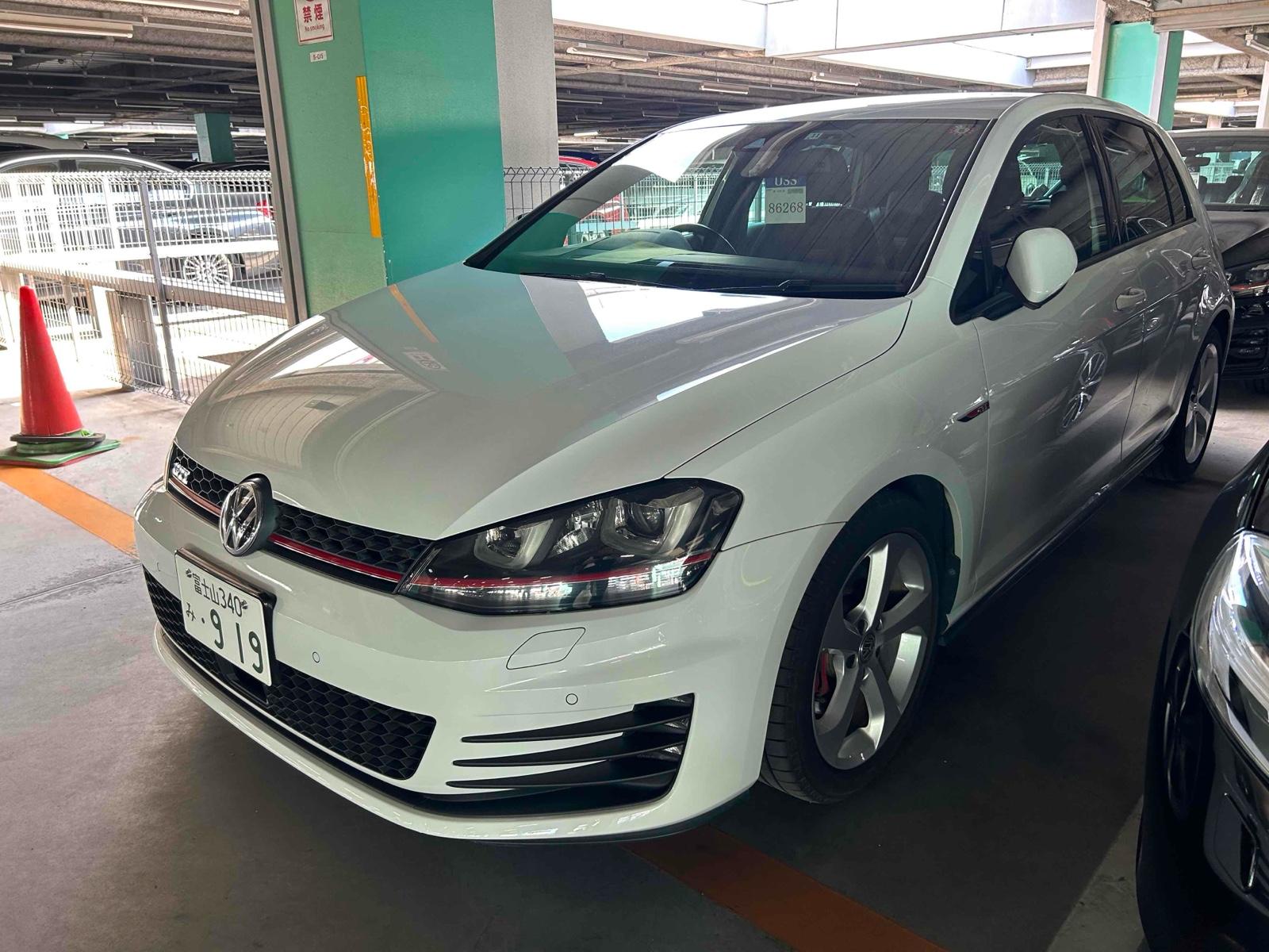 Volkswagen GOLF GTI 2.0