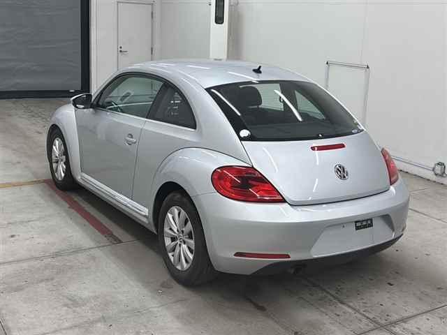 Volkswagen THE BEETLE DESIGN