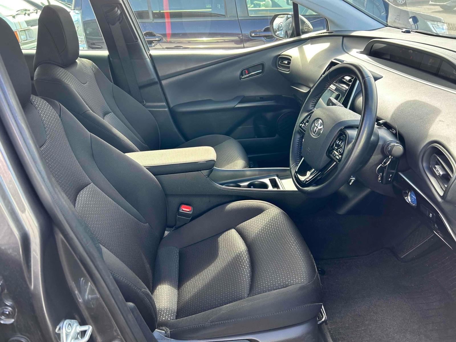Toyota Prius S