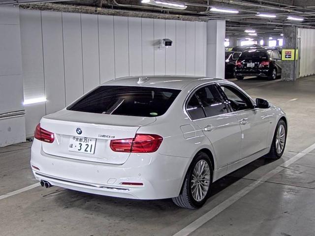 BMW 3 Series 320 d Luxury