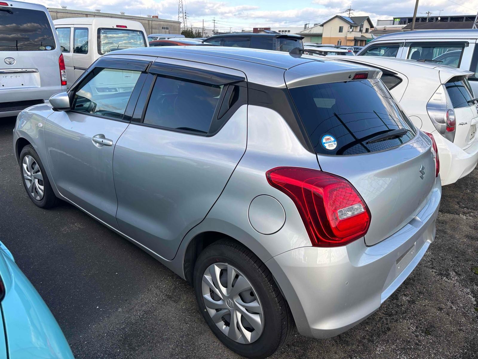 Suzuki Swift 5D