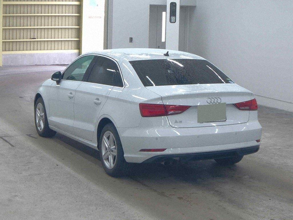 Audi A3 Sedan 30 TFSI