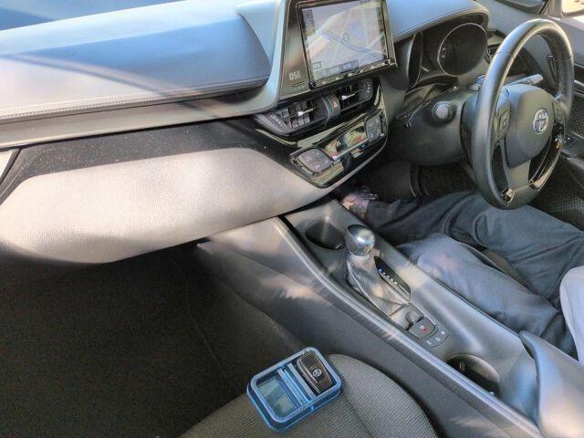 Toyota C-HR S LED PACKAGE