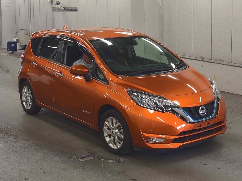 Nissan Note E POWER X V SELECT