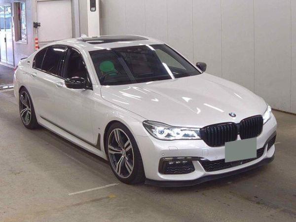 BMW 7 Series 740E IPERFORMANCE M-SPORT