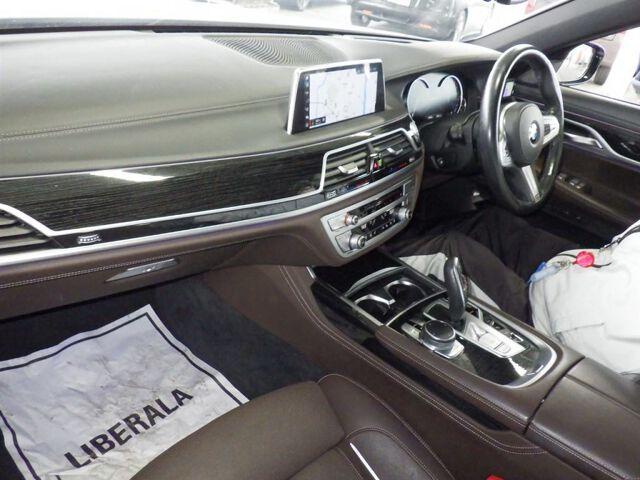 BMW 7 Series 740E IPERFORMANCE M-SPORT
