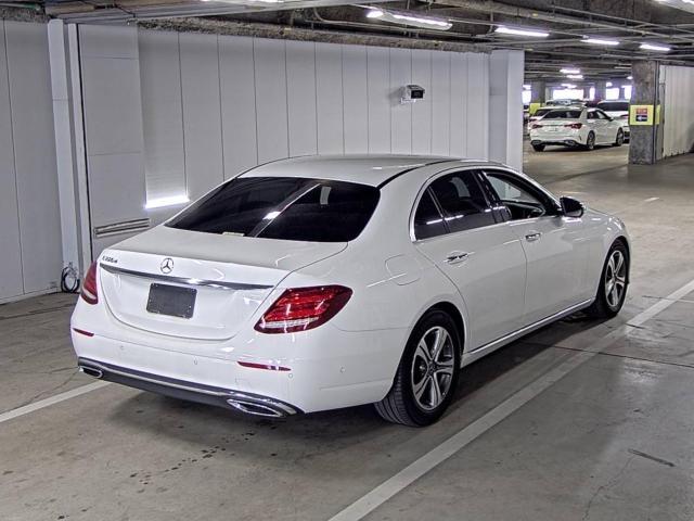 Mercedes-Benz Benz E Class E 220d AV