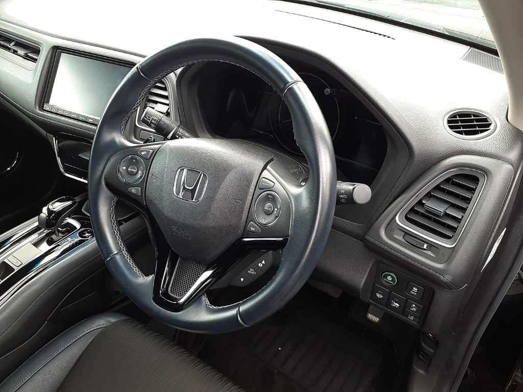 Honda VEZEL HYBRID Z HONDA SENSING