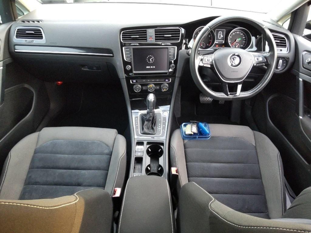 Volkswagen Golf 5d TSI HIGH LINE BLUEMOTION TECHN