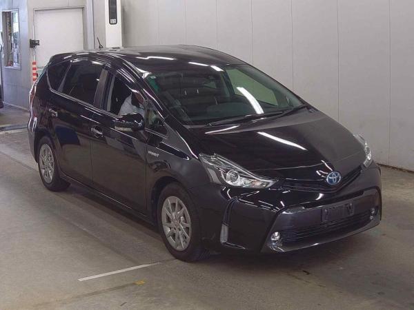 Toyota Prius ALPHA S TUNE BLACK II
