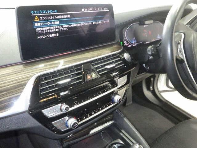 BMW 5 Series 530eﾗｸﾞｼﾞｭｱﾘｰｴﾃﾞｨｼｮﾝｼﾞｮｲ+
