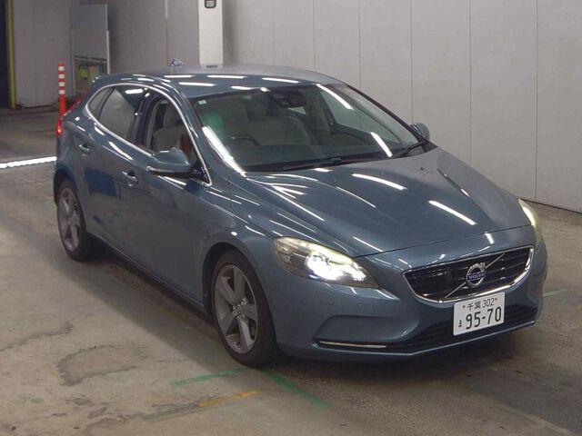 Volvo V40 T4