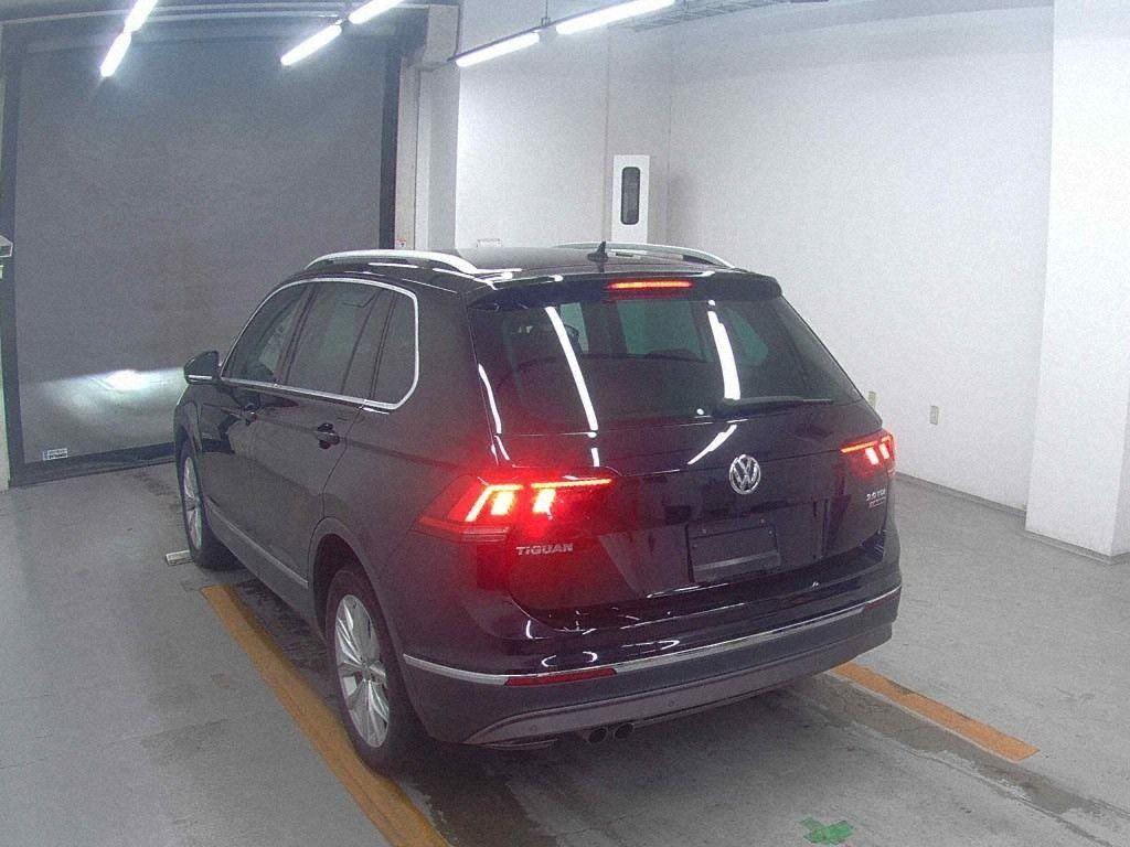 Volkswagen TIGUAN 4WD TDI 4MOTION HIGH LINE