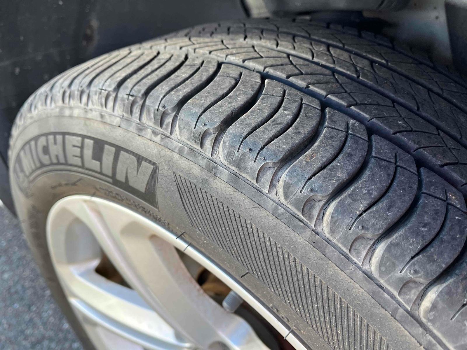 Volkswagen Tiguan TSI BMOSHON TECHNO ROSIR LINE