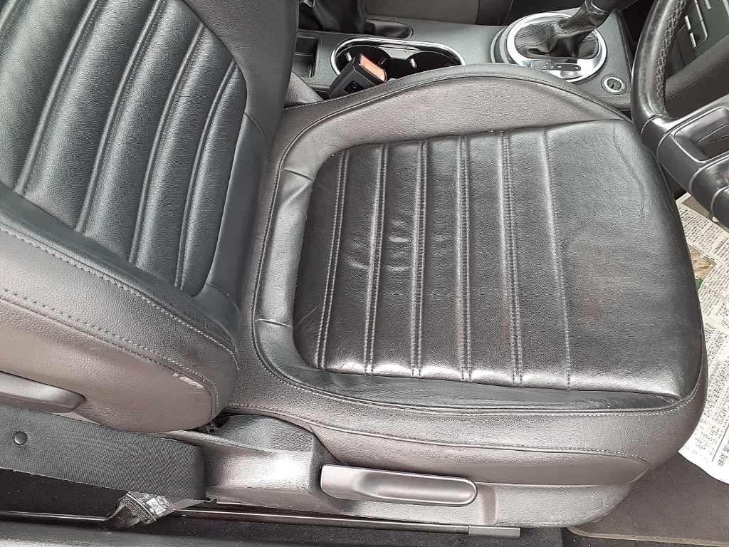 Volkswagen THE BEETLE DESIGN LEATHER PACKAGE