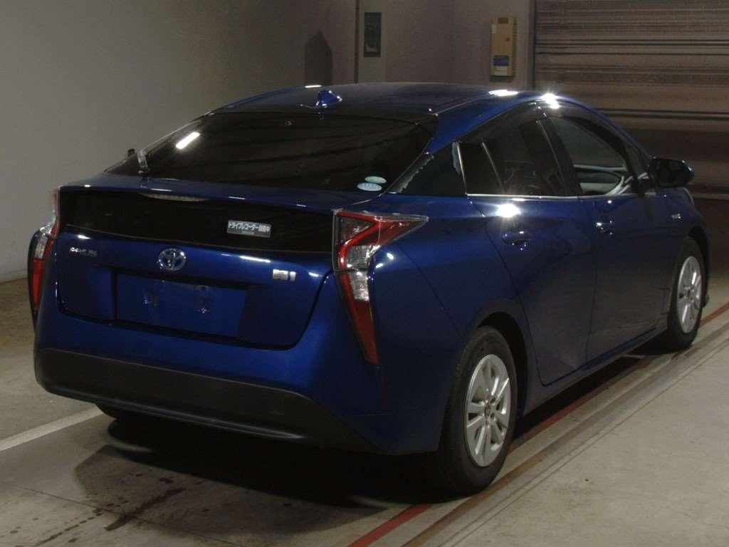 Toyota Prius  S