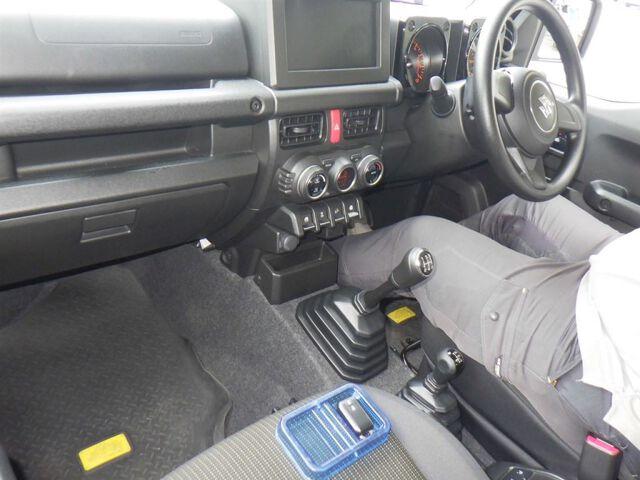 Suzuki Jimny 3d 4wd XL