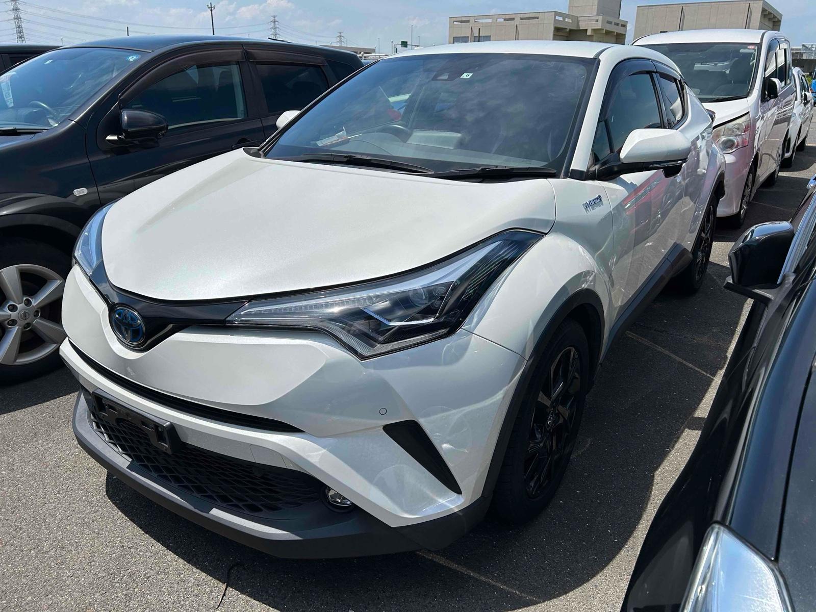 Toyota C-HR G MODE NERO